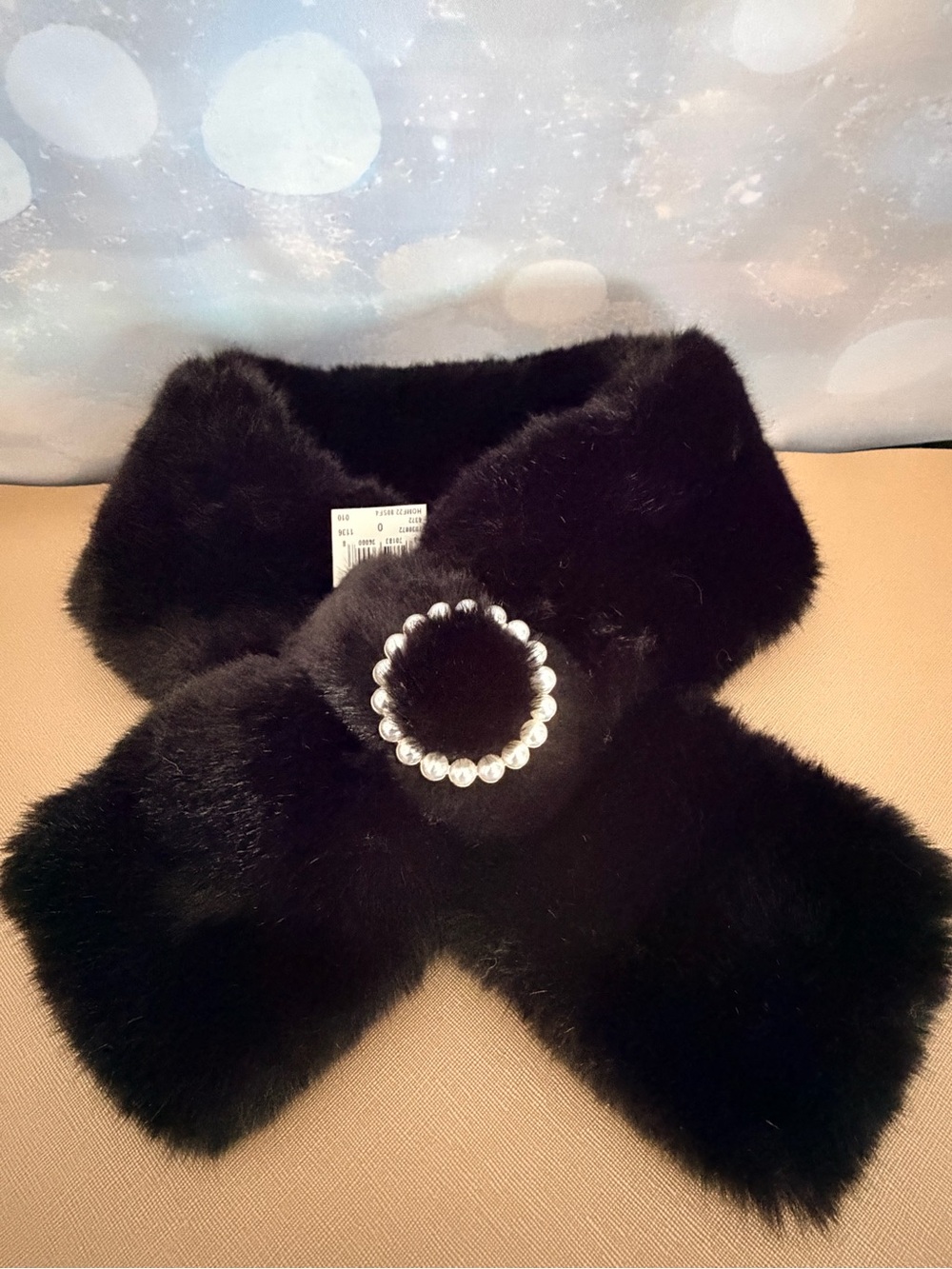 Melanie Lyne Black Faux Fur Scarf with Pearl Accent Ring - NWT